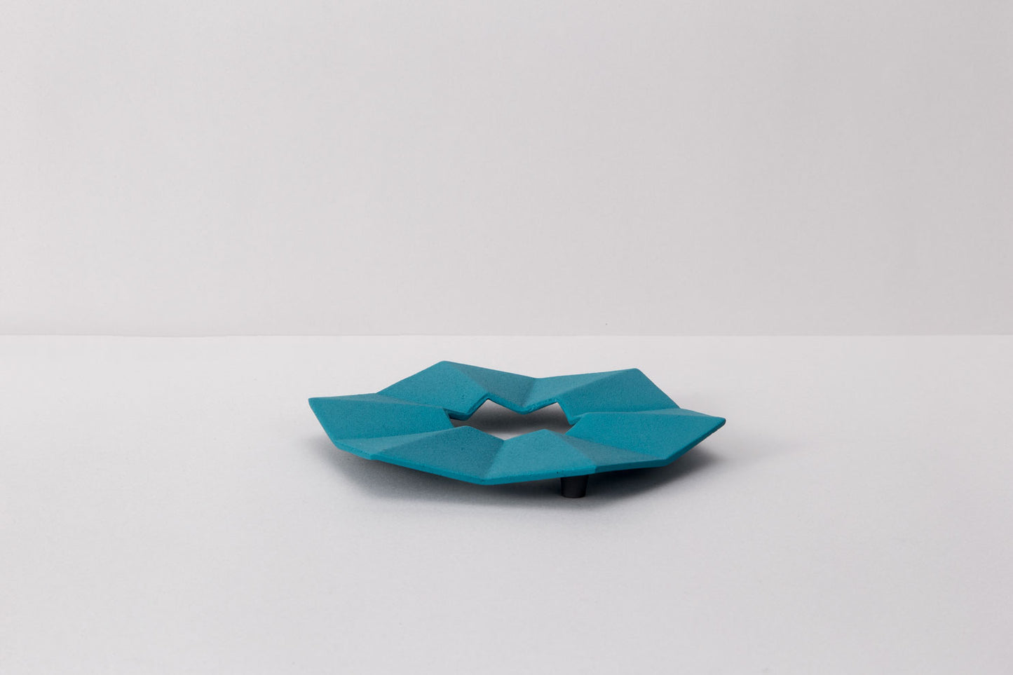 Kamashiki hexagonal origami (Hawaiian blue)