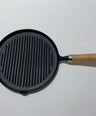Grill pan (with wooden handle)