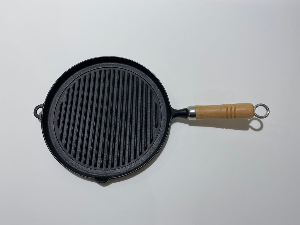Grill pan (with wooden handle)