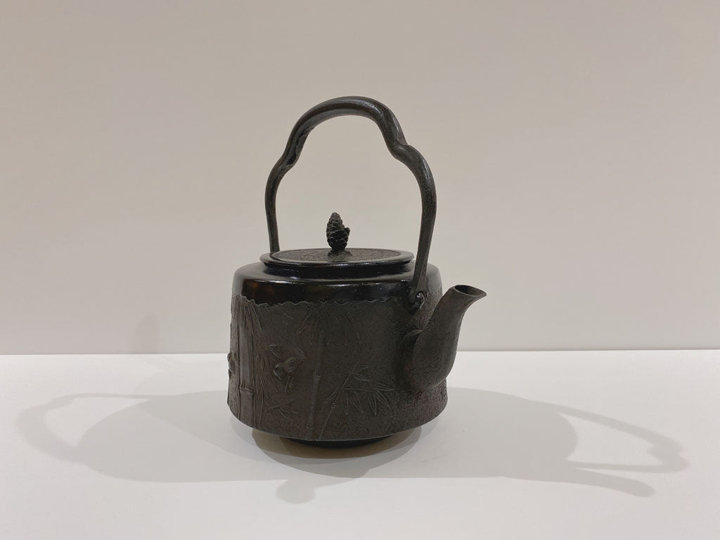 Iron kettle 18 type Rikuma