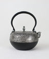 Iron sand kettle 18 type Marusasakura
