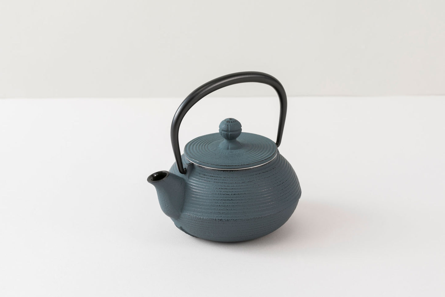 Teapot 3-type line drawing Dammann blue 