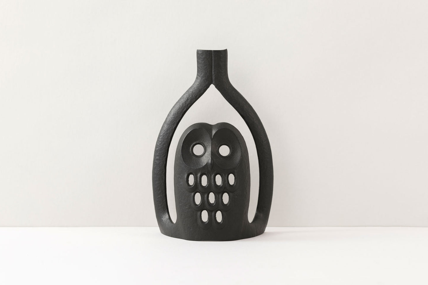 letter stand owl