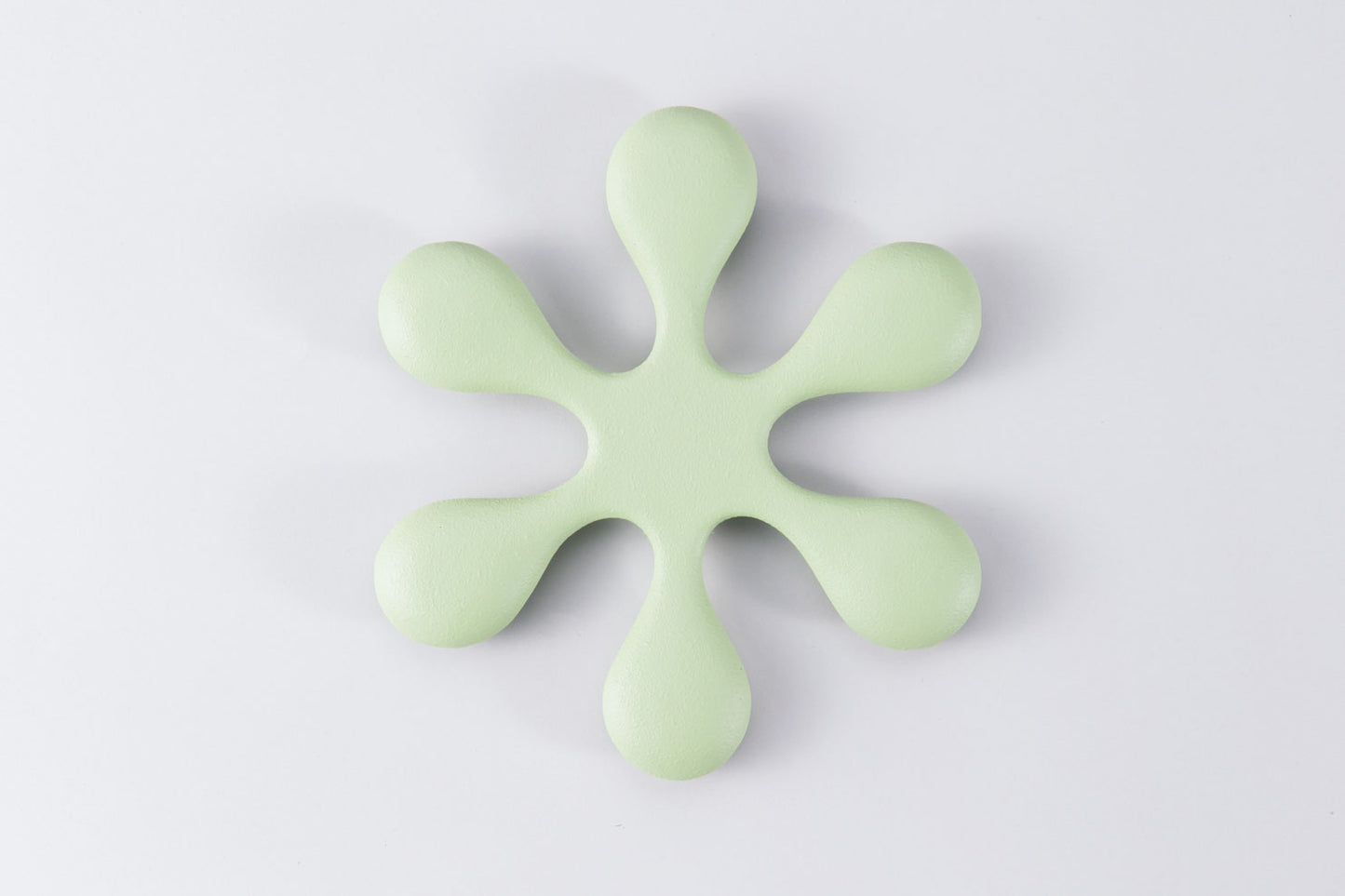 Kamashiki trivet (large) (mugwort)